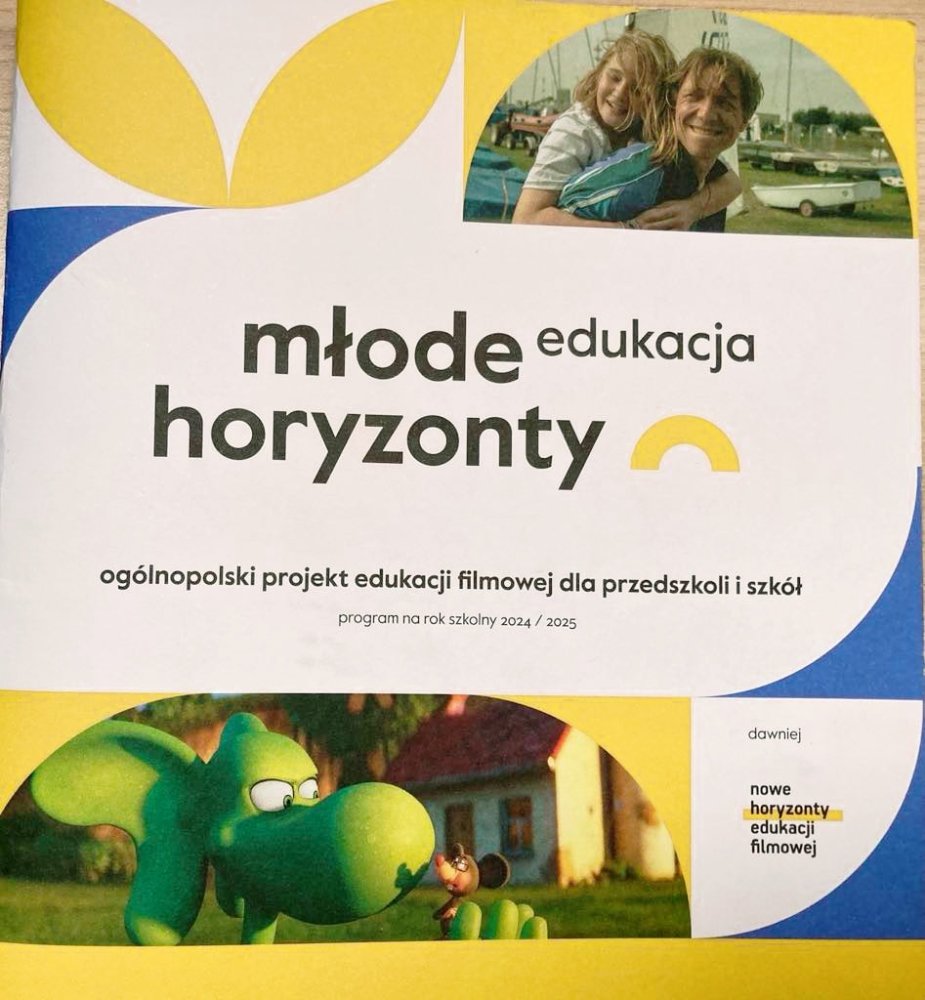 Plakat z napisem "młode horyzonty".